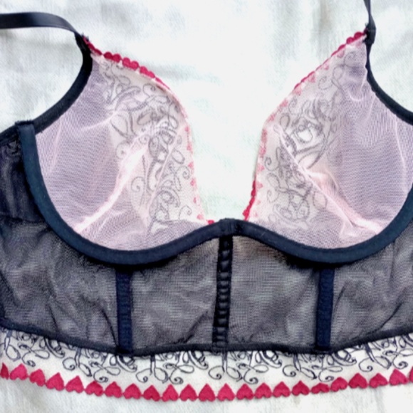 Victoria's Secret Love Letters faux leather embroidered lace bustier top sz36D - Picture 2 of 6